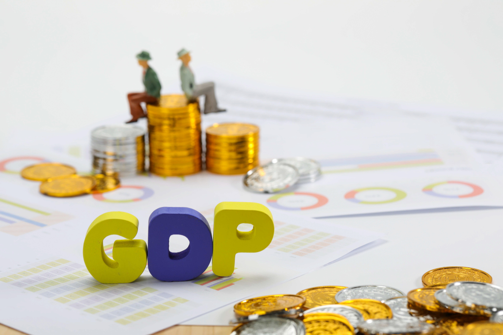 白银“狂飙”正式宣告进入“60美元时代”，长期牛市启航，短期慎防颠簸