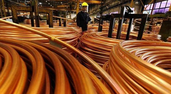 抢铜浪潮激涌、行业进入超级周期，铜价涨势还能延续多久(图1)